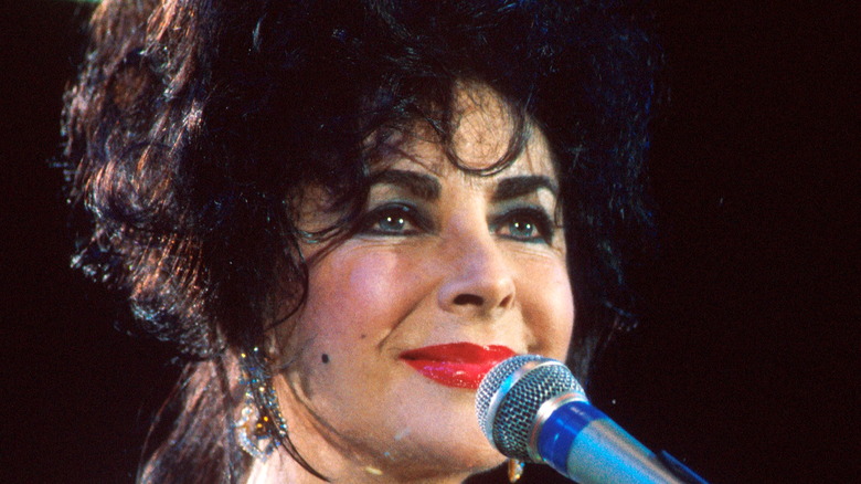 Elizabeth Taylor smiling