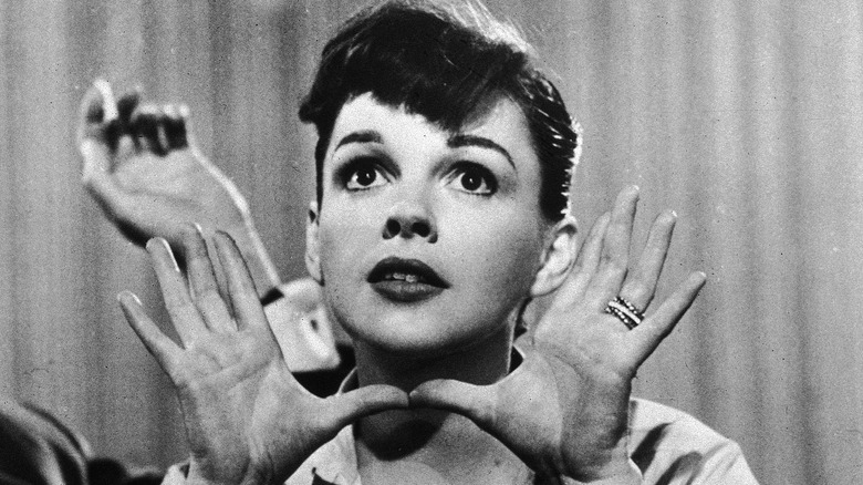 Judy Garland posing