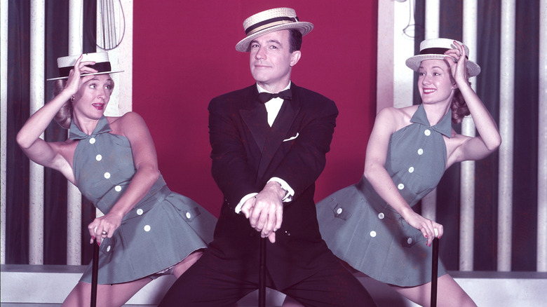 Gene Kelly dancing 