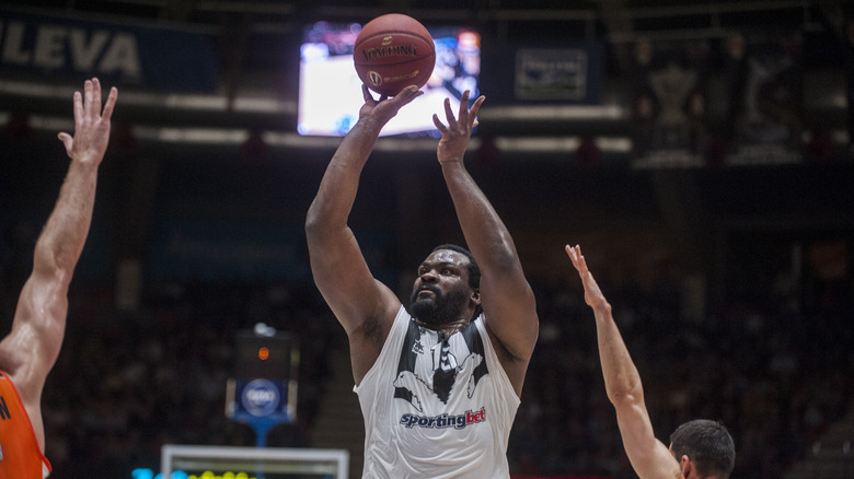 Sofoklis Schortsanitis shoots