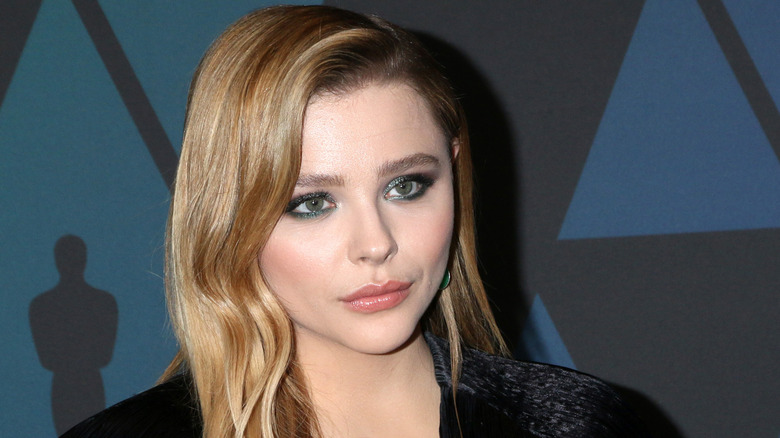 Chloë Grace Moretz poses in 2018