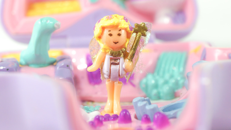 Polly Pocket toy