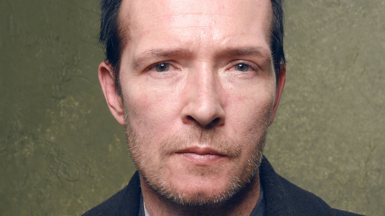 Scott Weiland staring