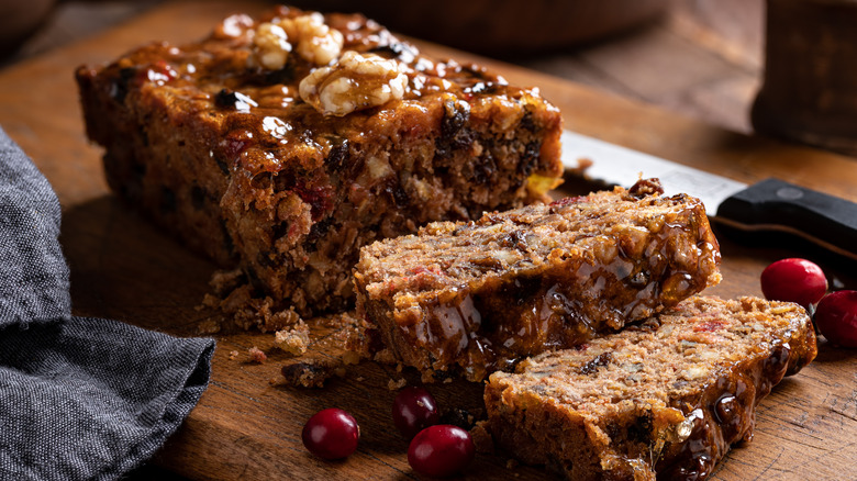 up close of a fruitcake