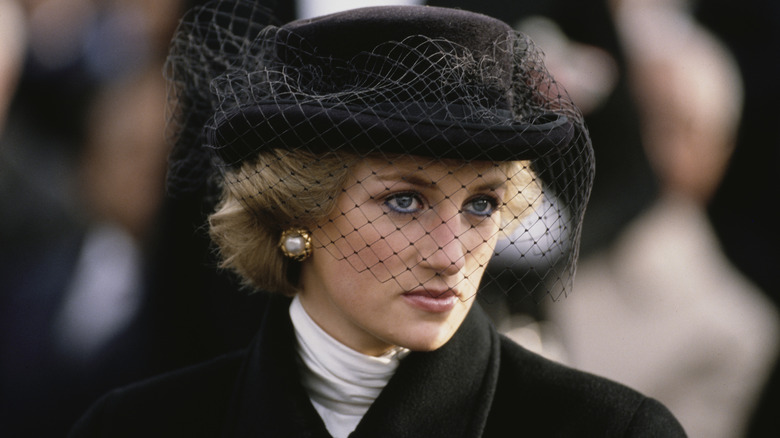 princess diana black hat