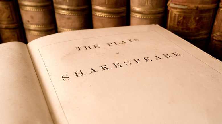 Shakespeare book of plays