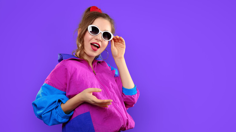 '80s girl wearing sunglasses