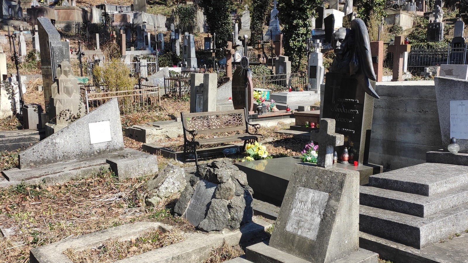 What Happens If A Cemetery Runs Out Of Space?