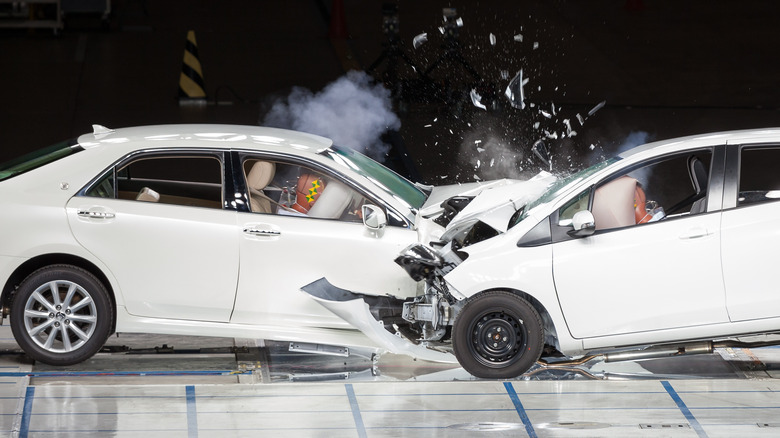 Head-on crash test