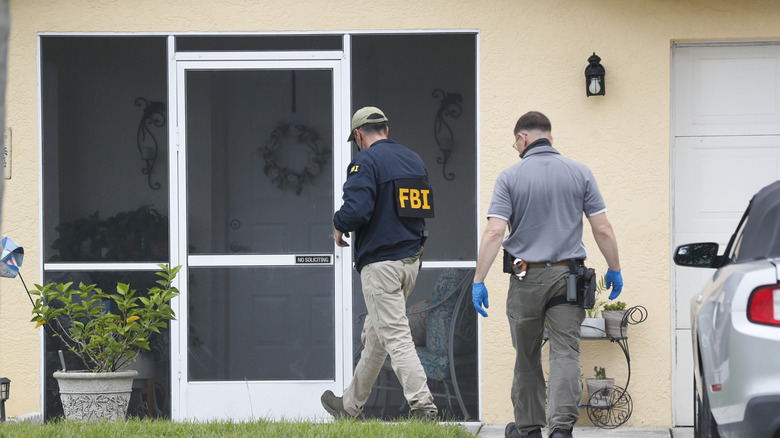 Federal agents going to Brian Laundrie's parents' house