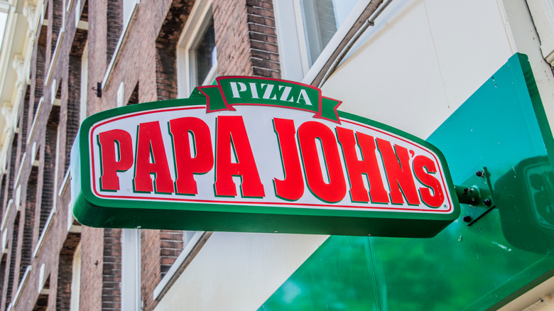 Papa John's signage