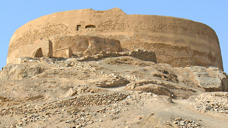 Tower of Silence, Iran