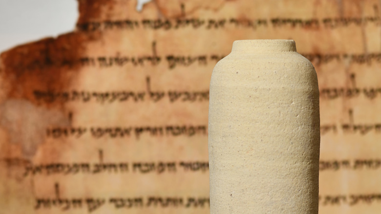 What Is Actually Written In The Dead Sea Scrolls 