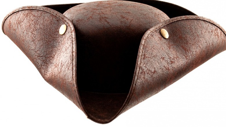 Tricorn hat