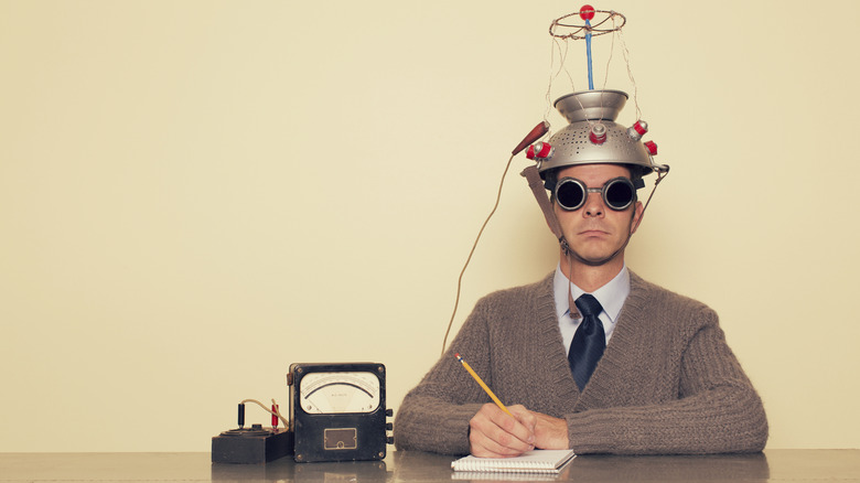 Guy wearing headgear electronic device