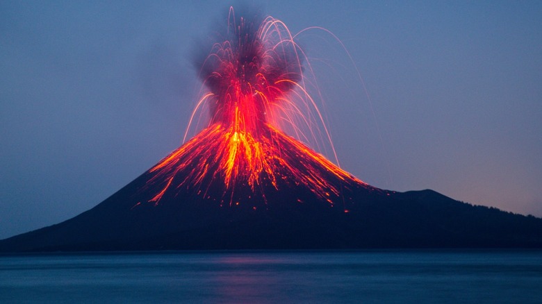 volcano, eruption, lava, magma 