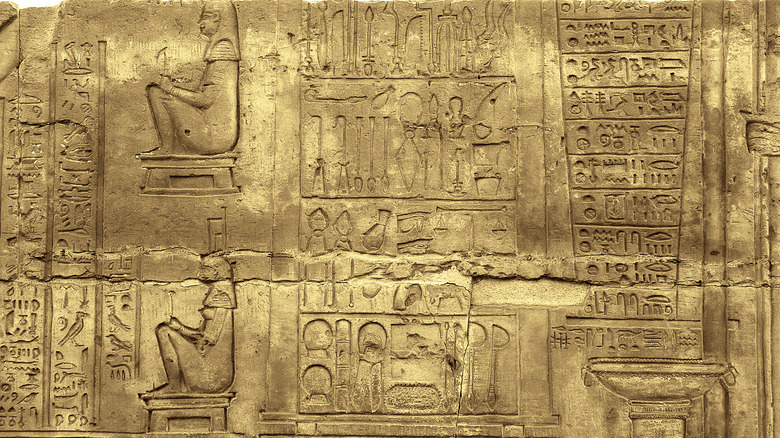 Hieroglyphics of women giving birth