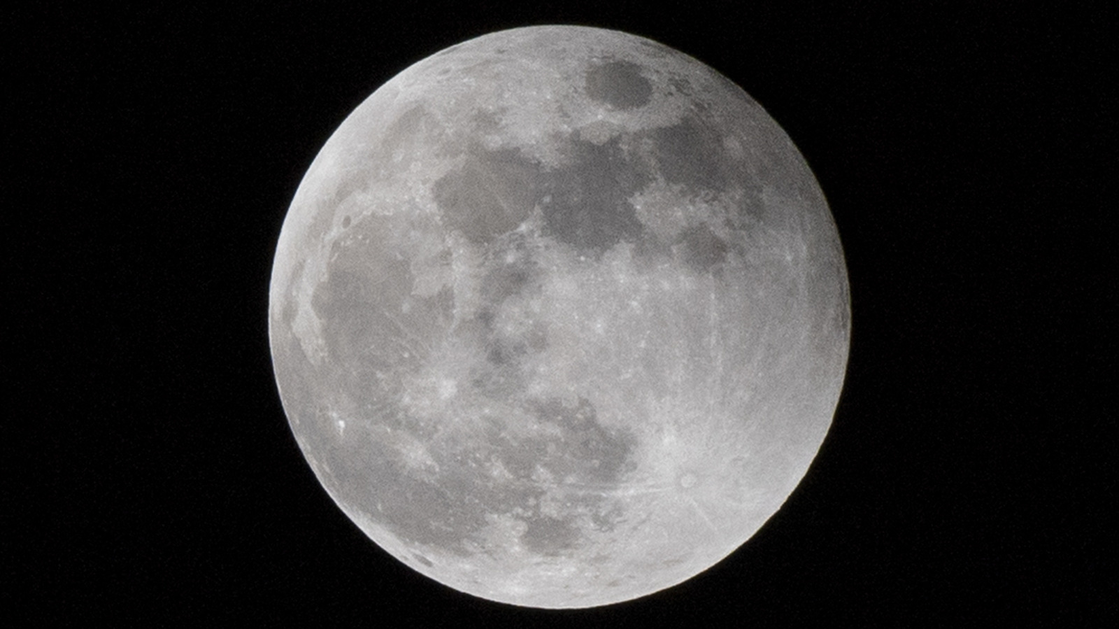 What Is The Core Of The Moon Made Of?