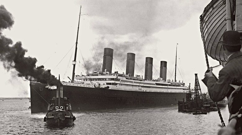 Titanic leaving port in Southhampton