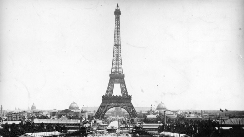 1889: The Eiffel Tower and the Exposition Universelle in Paris