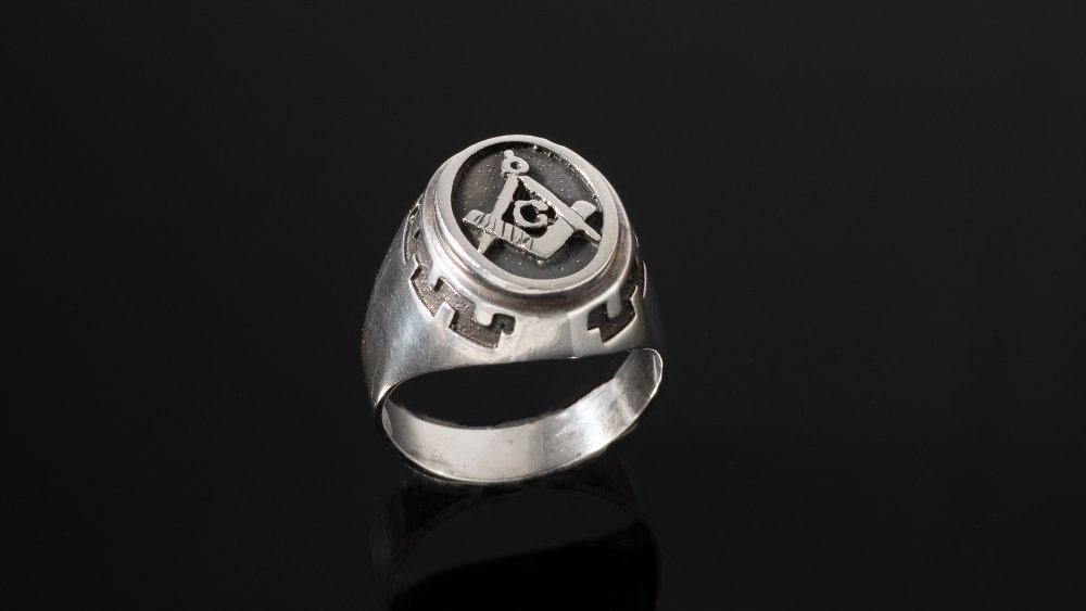 Freemason ring