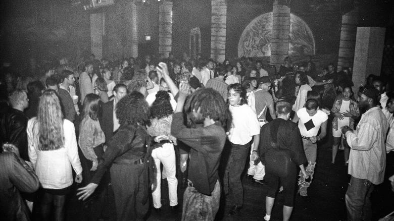 packed Danceteria dancefloor 1990