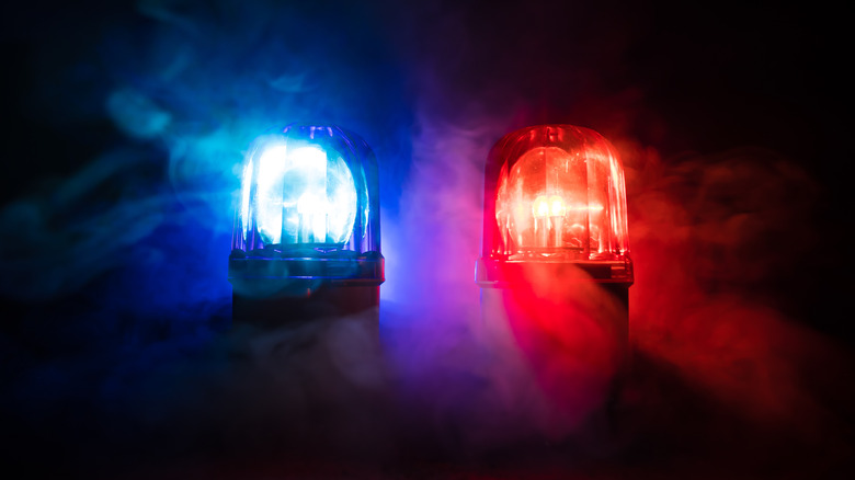 blue red police lights