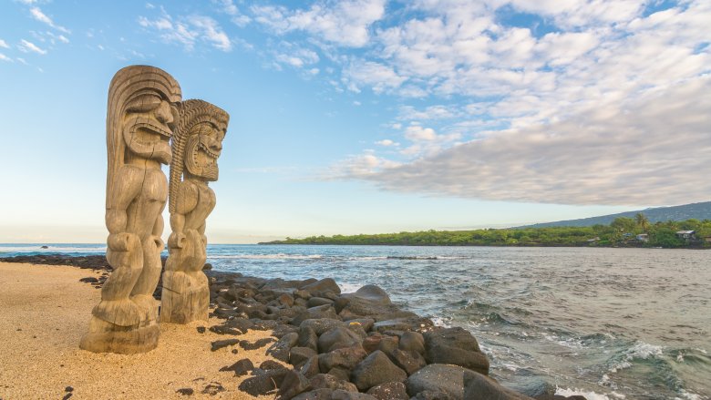 Ki'i in Pu'uhunoa O Honaunau National Historic Park, Big Island, Hawaii