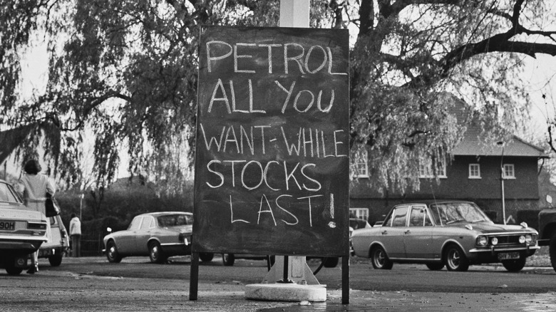 Petrol sign