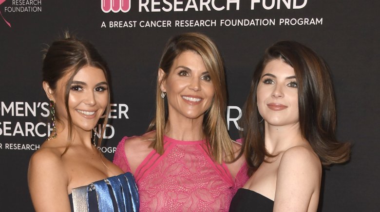 lori loughlin and daughters