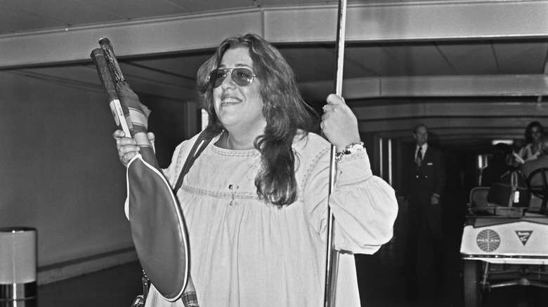 Cass Elliot arriving at Heathrow