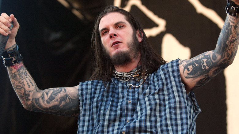 Phil Anselmo posing onstage