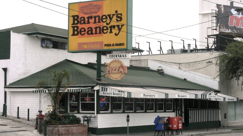 Exterior shot of Barney's Beanery restaurant