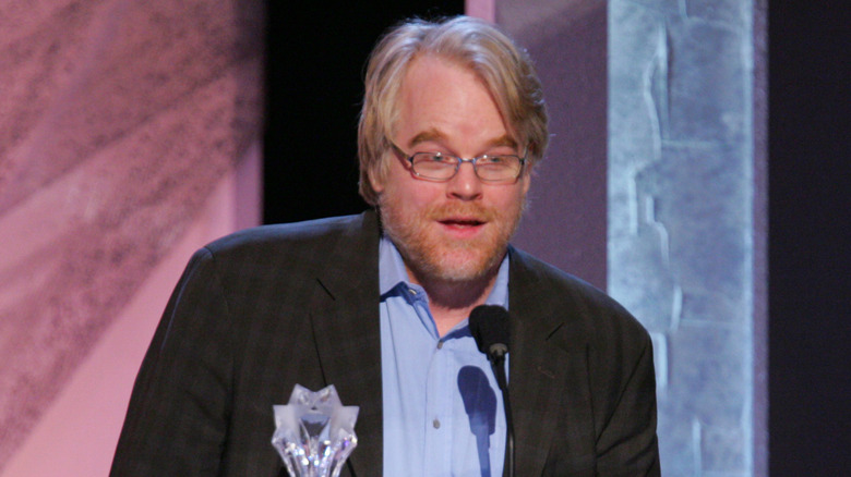 Philip Seymour Hoffman accepting award at Critics Choice Awards