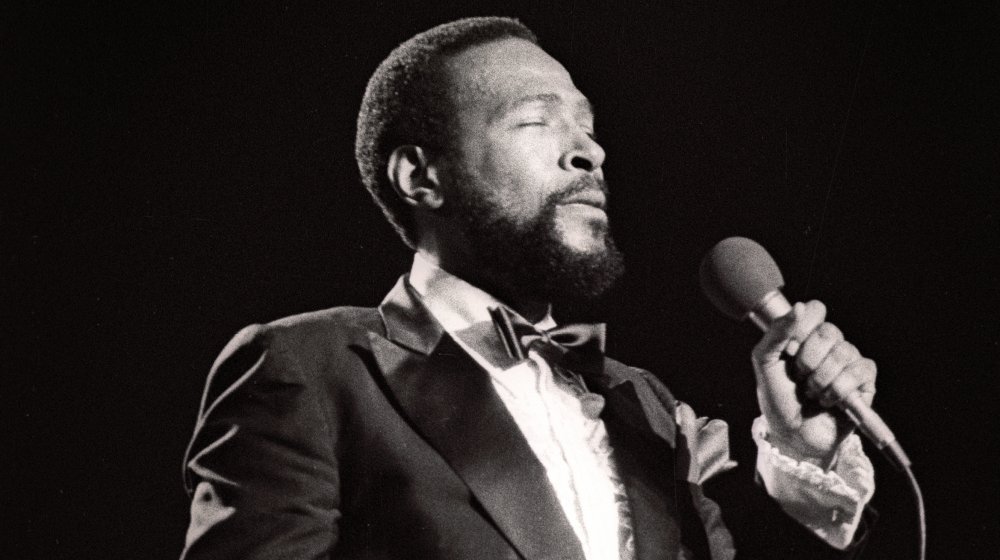 Marvin Gaye, performing