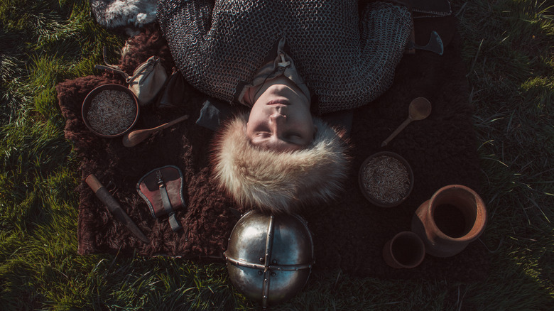 Model recreating Norse burial with grave goods