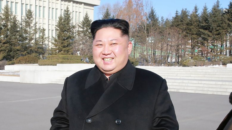 kim jong un smiling