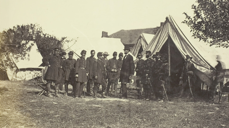 Abraham Lincoln in army encampment