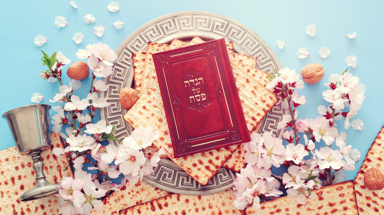Symbols of Passover