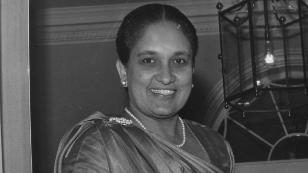 Sirimavo Bandaranaike, 1964