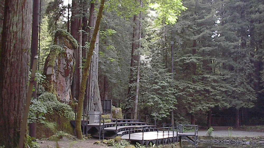 An owl statue representing the god Moloch at Bohemian Grove, 2004