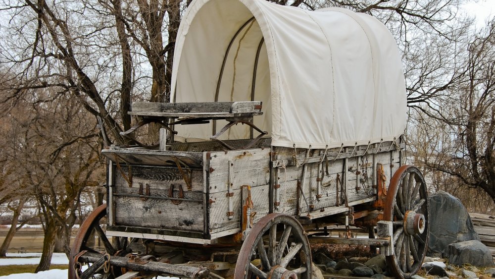 Covered wagon