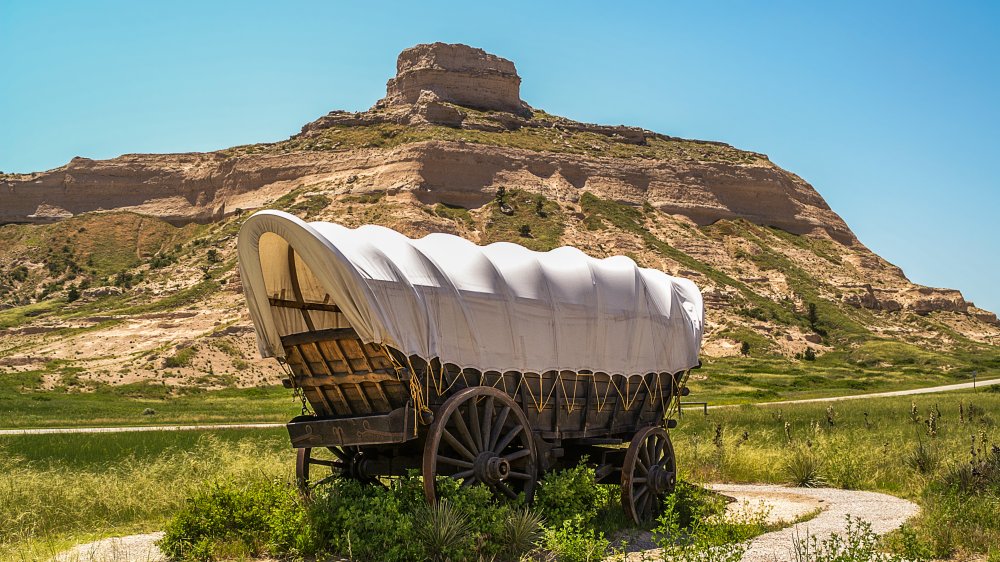 Covered wagon