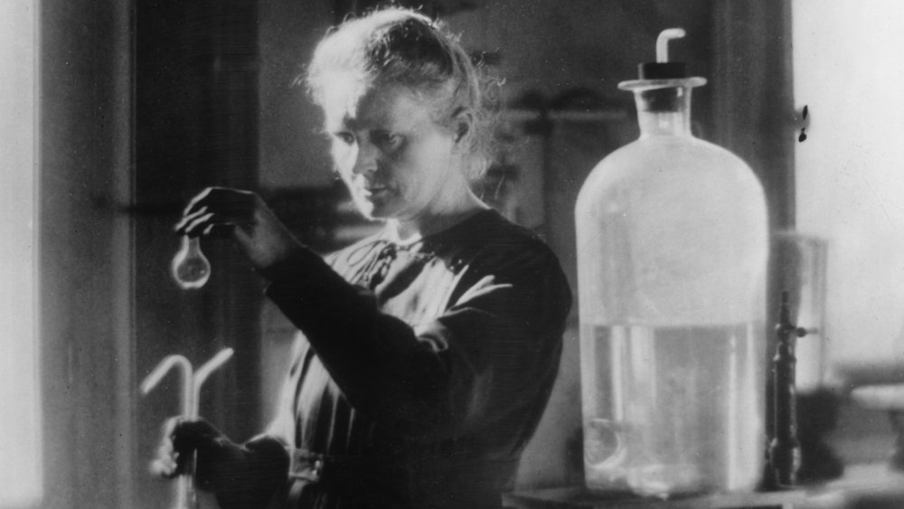 Marie in the lab