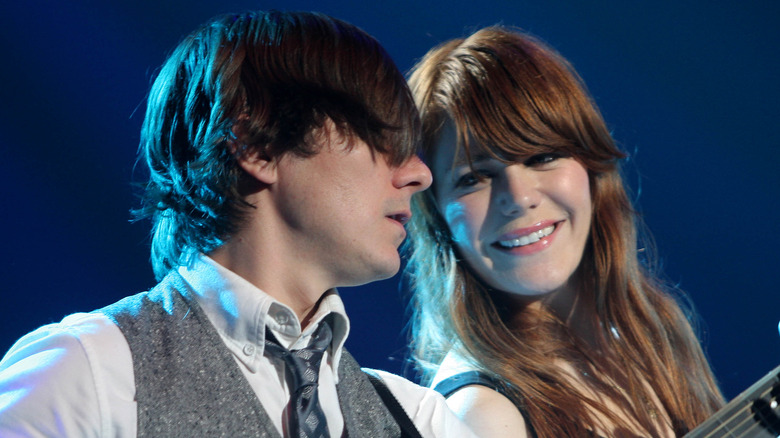 blake sennett jenny lewis rilo kiley onstage