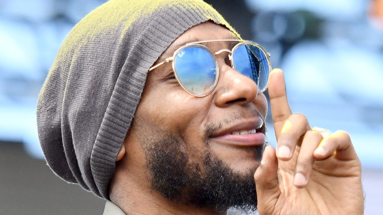 Rapper formerly known as Mos Def announces his retirement from music and  film, Yasiin Bey (Mos Def)