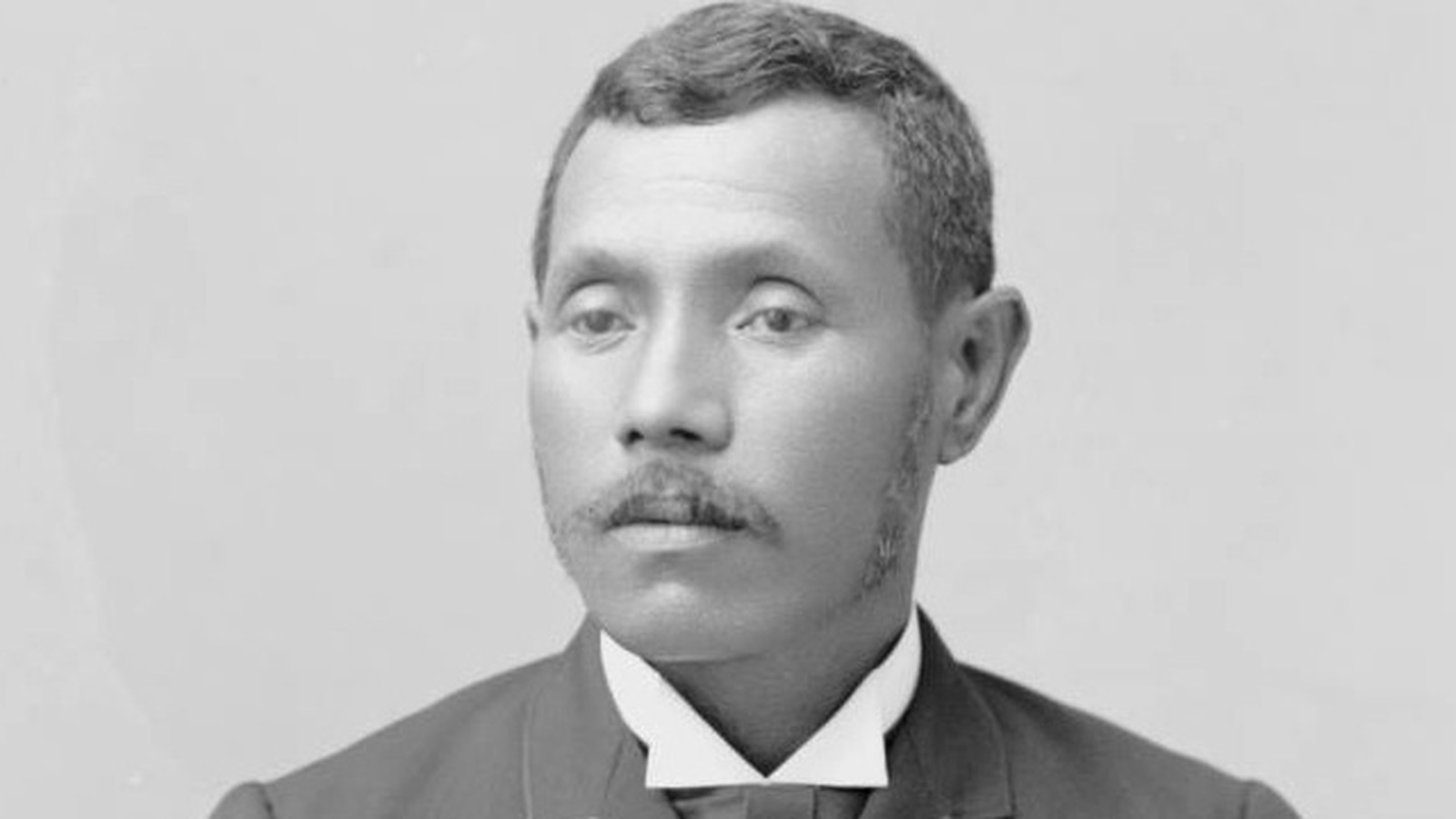 Whatever Happened To The 1888 Joseph Nawahi Oil Painting From Antiques Roadshow? 247 News