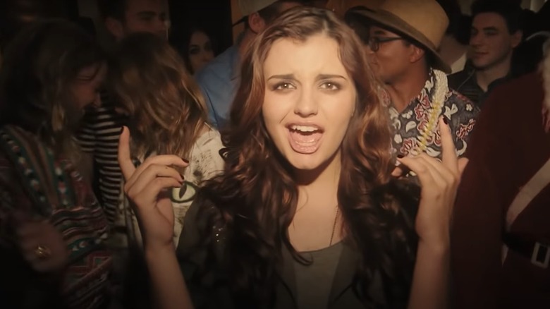 Rebecca Black sings in crowd "Saturday"