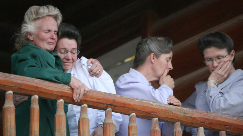 FLDS members