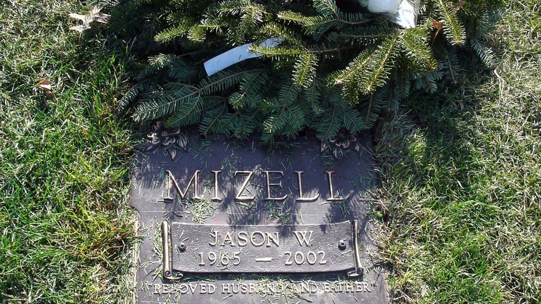 photo of the grave of Jam Master Jay